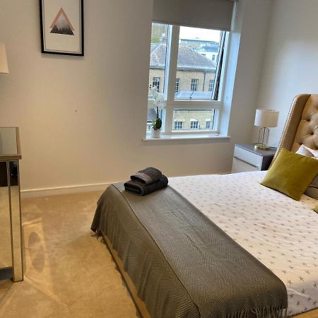 Blissful One Bed Near The River Saint Saint Kew Εξωτερικό φωτογραφία