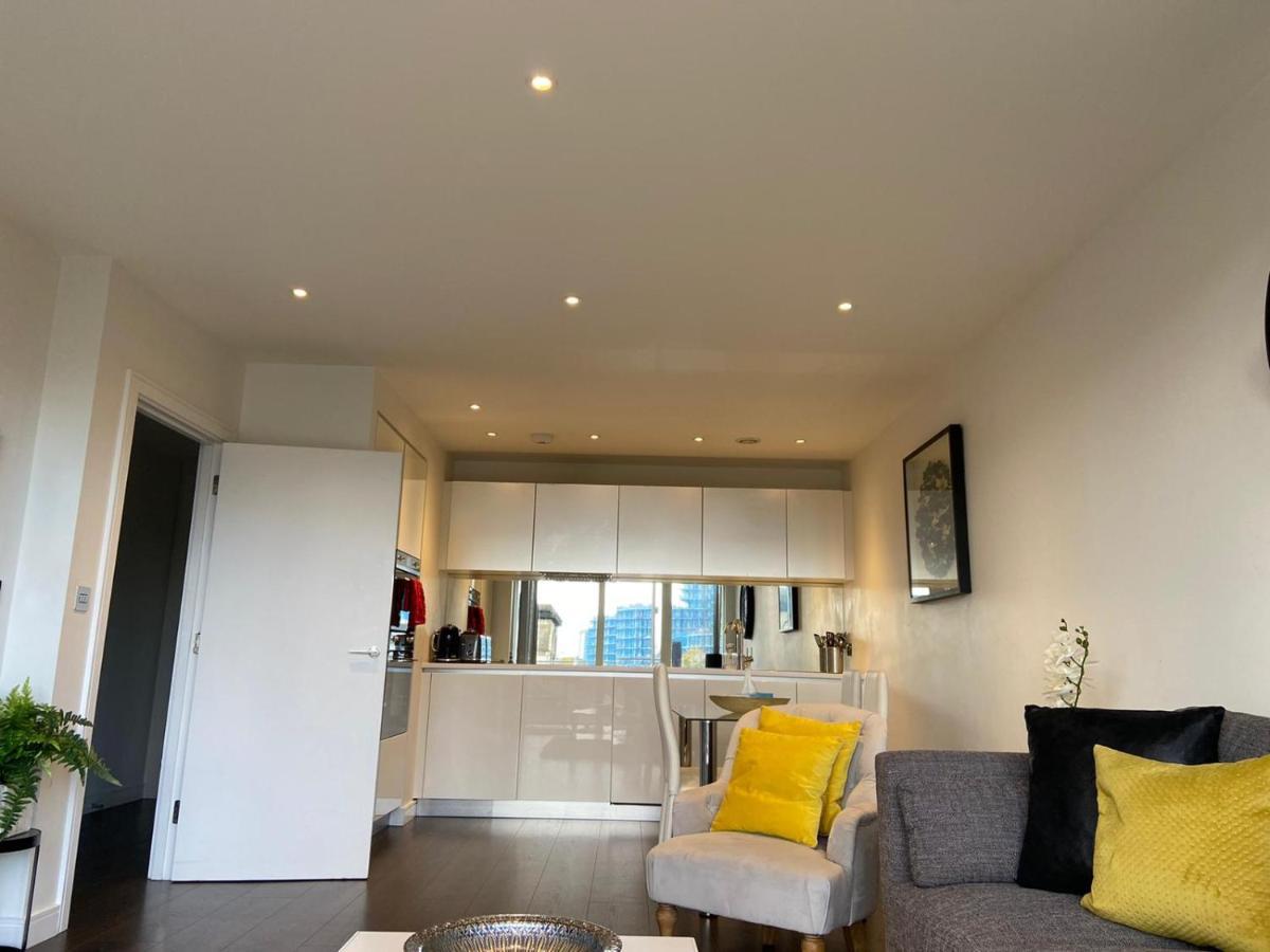 Blissful One Bed Near The River Saint Saint Kew Εξωτερικό φωτογραφία