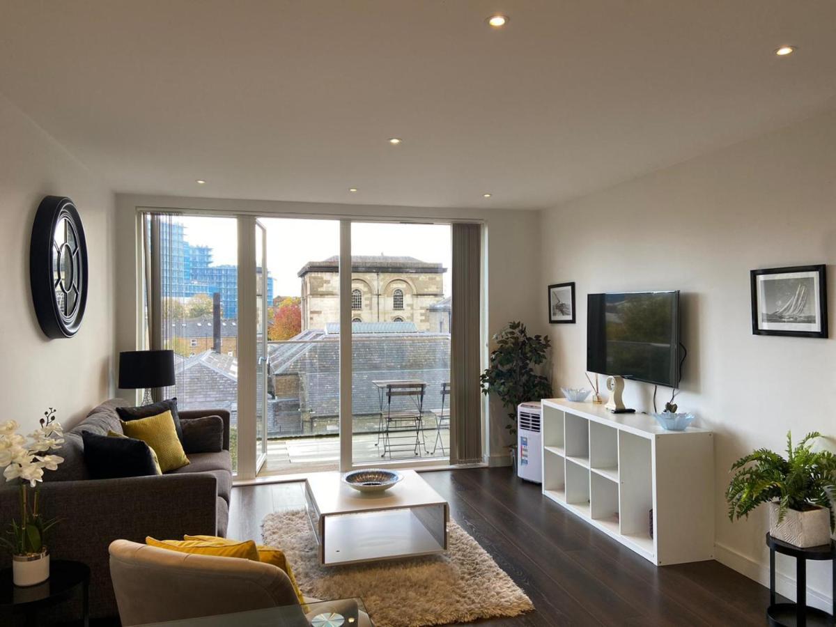 Blissful One Bed Near The River Saint Saint Kew Εξωτερικό φωτογραφία