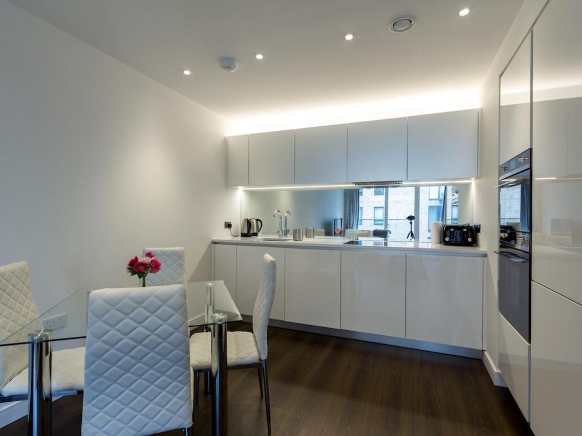 Blissful One Bed Near The River Saint Saint Kew Εξωτερικό φωτογραφία